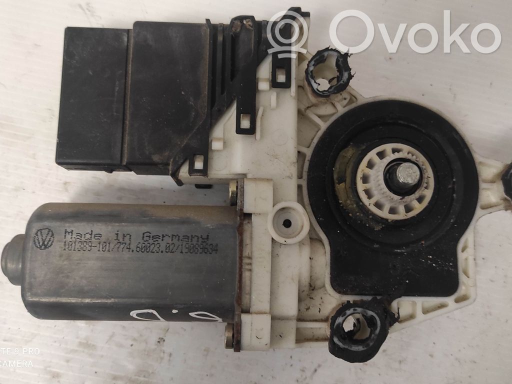 Volkswagen Golf IV Silniczek podnoszenia szyby drzwi tylnych 