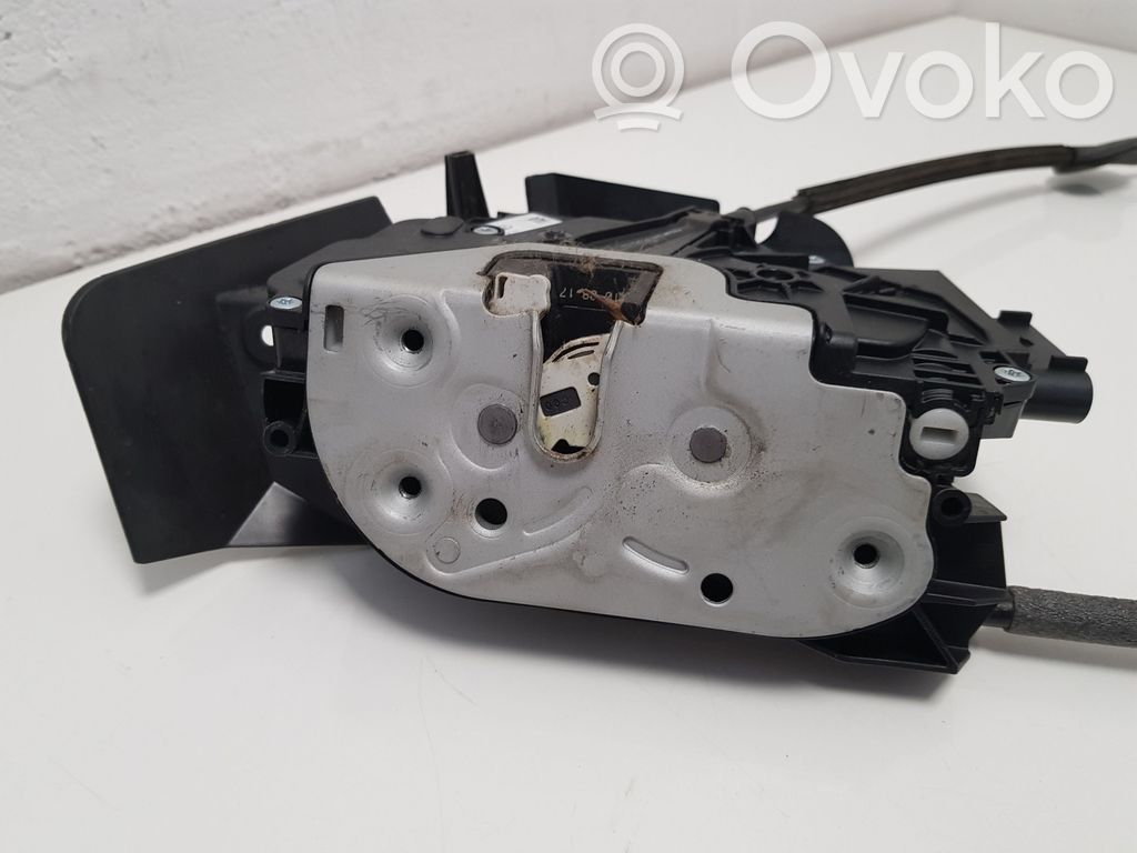 Ford B-MAX Liukuoven lukko 