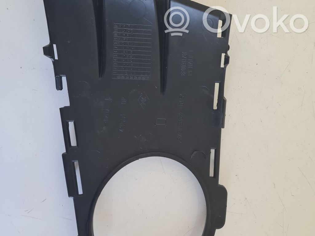 Renault Modus Etusumuvalon ritilä 