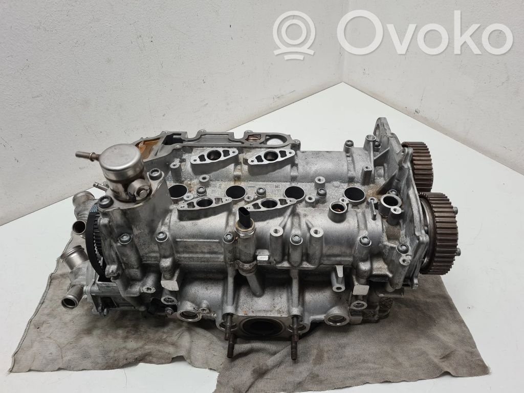 Skoda Kodiaq Engine head 
