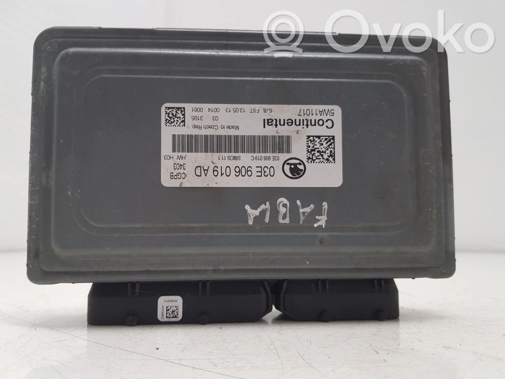 Skoda Fabia Mk2 (5J) Engine control unit/module 