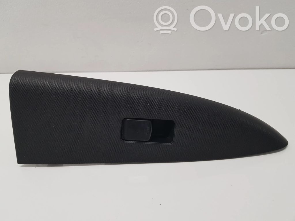 Nissan Note (E11) Electric window control switch 