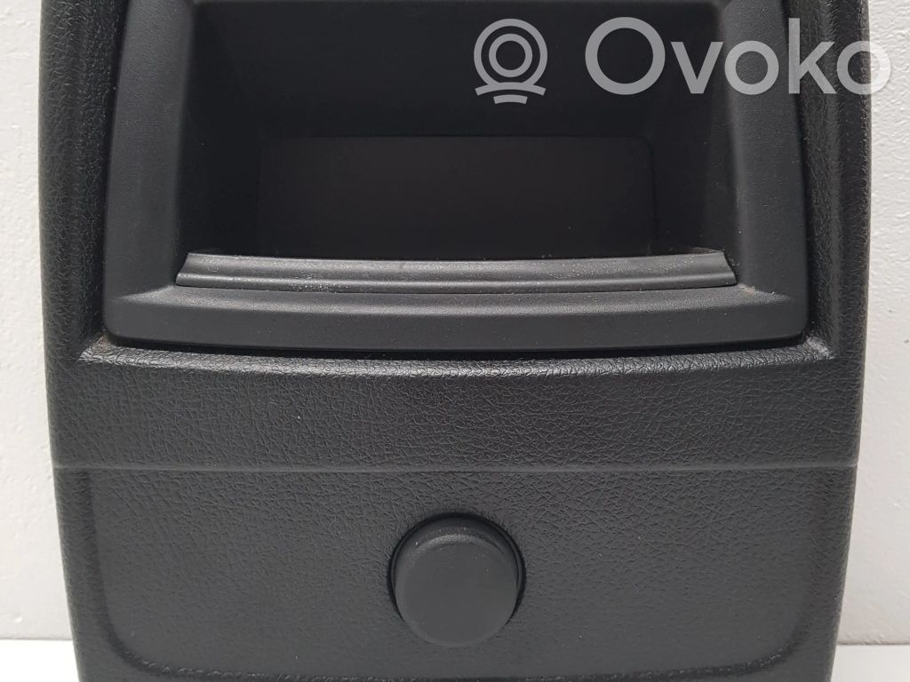 Autres éléments de console centrale   51169227886,58450713,105026914,105026915,51169212487