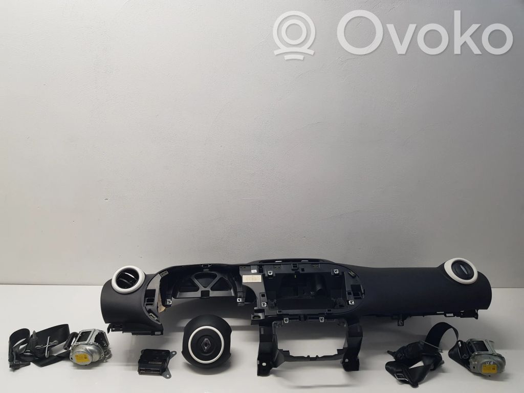 Renault Twingo III Dashboard 