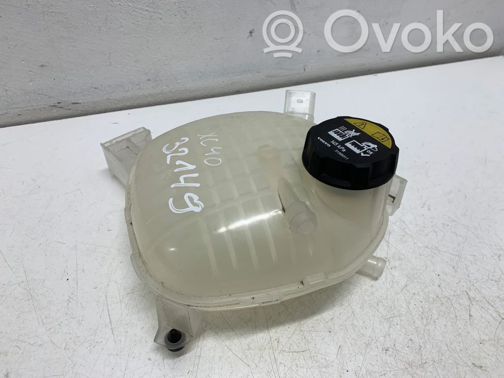Volvo XC40 Zbiornik wyrównawczy chłodziwa 