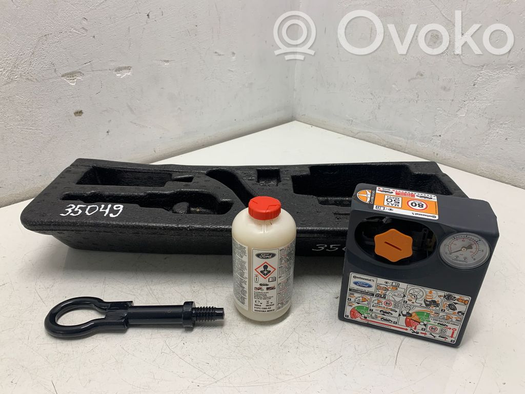 Ford Ecosport Tool set 
