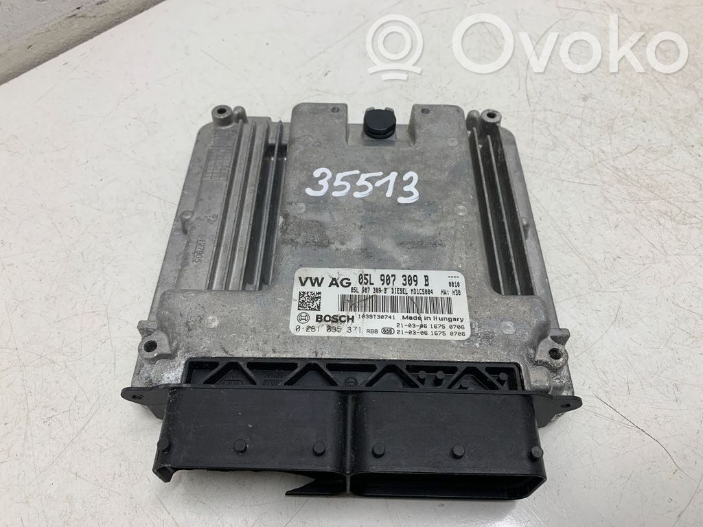 Volkswagen PASSAT B8 Engine control unit/module 