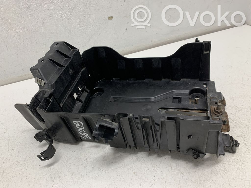 Opel Corsa E Battery box tray 