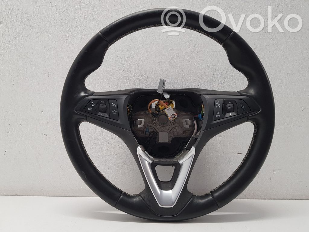 Opel Astra K Ohjauspyörä 
