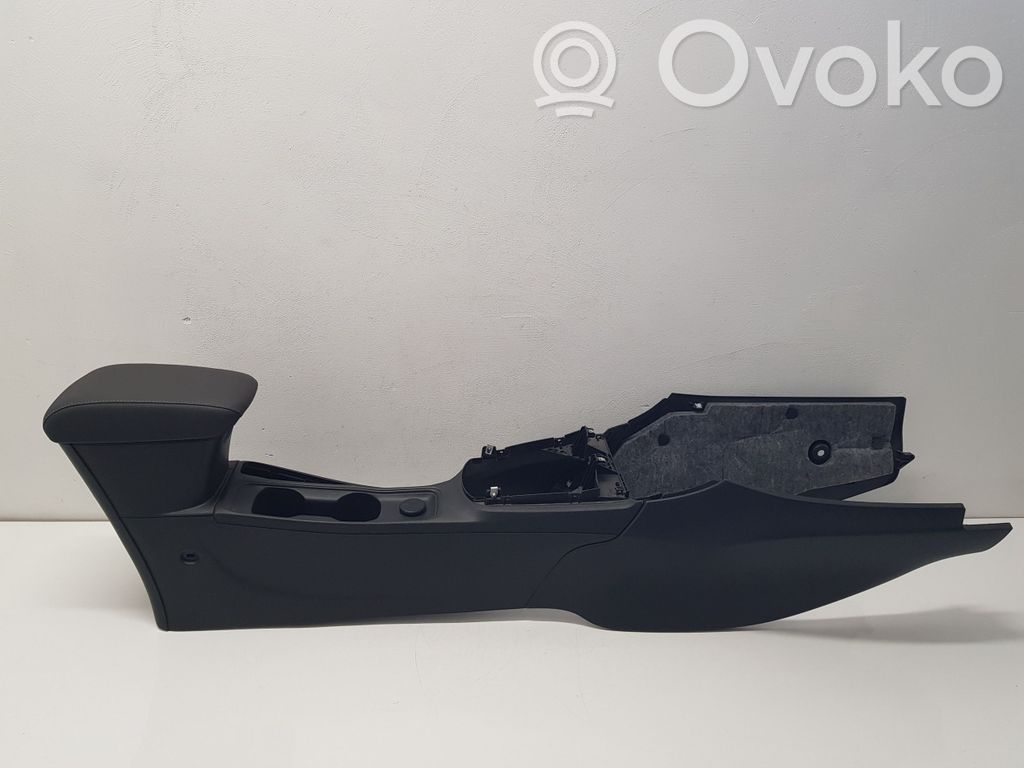 Opel Astra K Centrālā konsole 