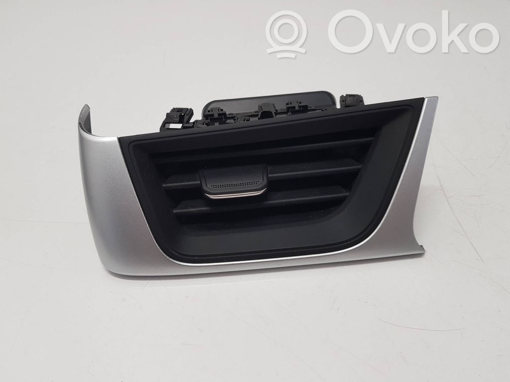 Renault Captur II Moldura protectora de la rejilla de ventilación del panel 