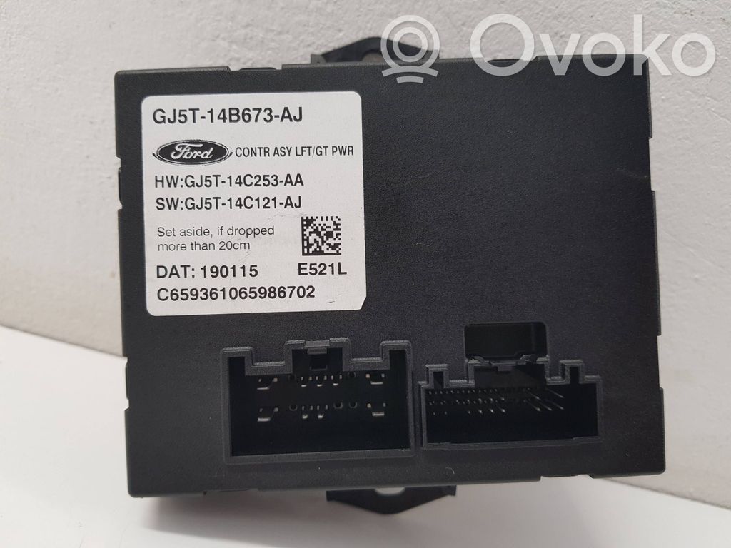 Ford Kuga II Tailgate/trunk control unit/module 