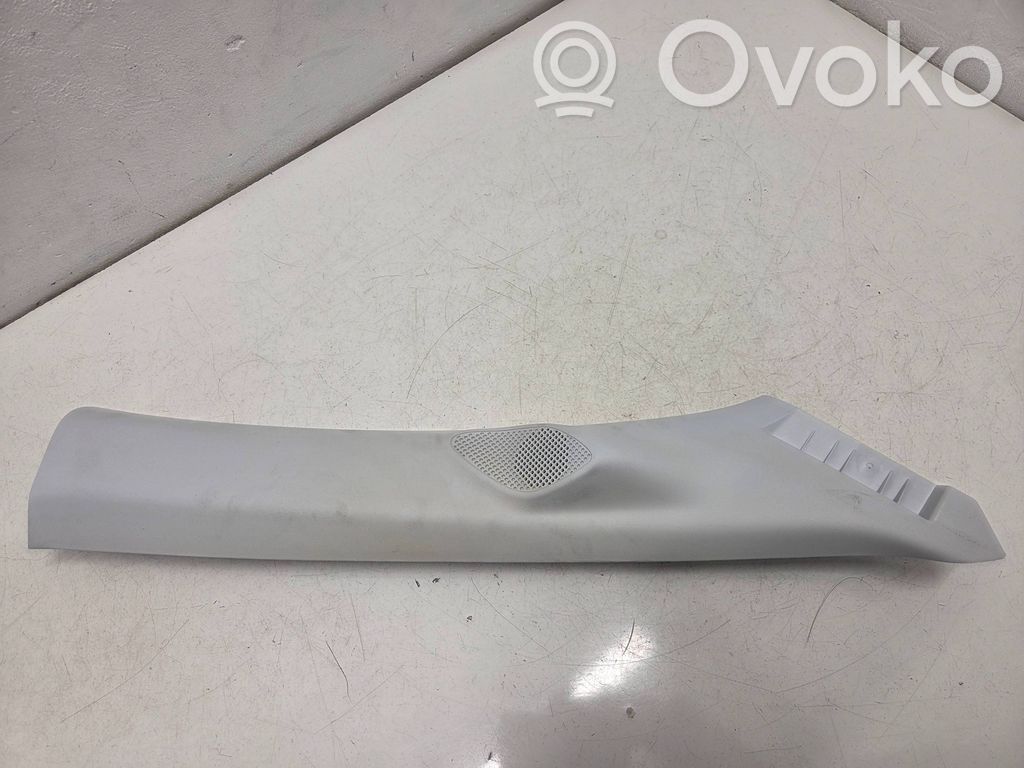 Opel Corsa F Osłona słupka szyby przedniej / A 