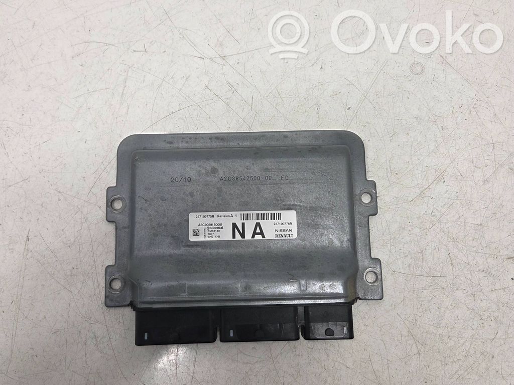 Renault Clio IV Engine control unit/module 