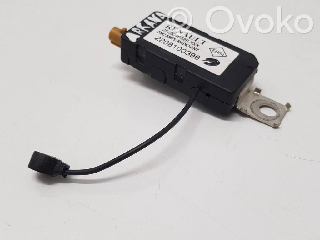 Renault Arkana Aerial antenna amplifier 