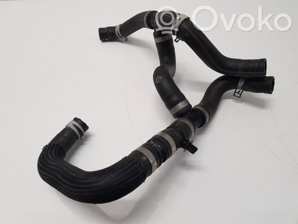 Renault Arkana Tubo flessibile del liquido di raffreddamento del motore 