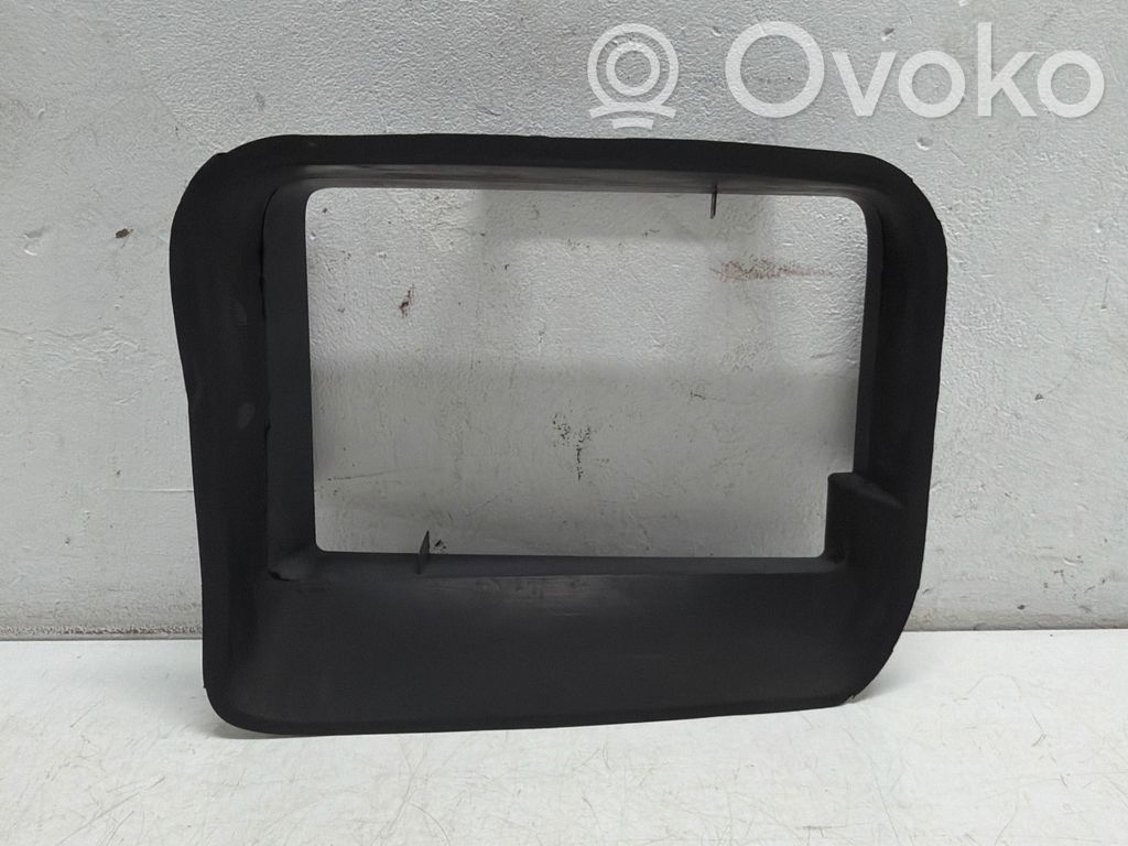 Renault Clio IV Radiatoriaus oro nukreipėjas (-ai) 