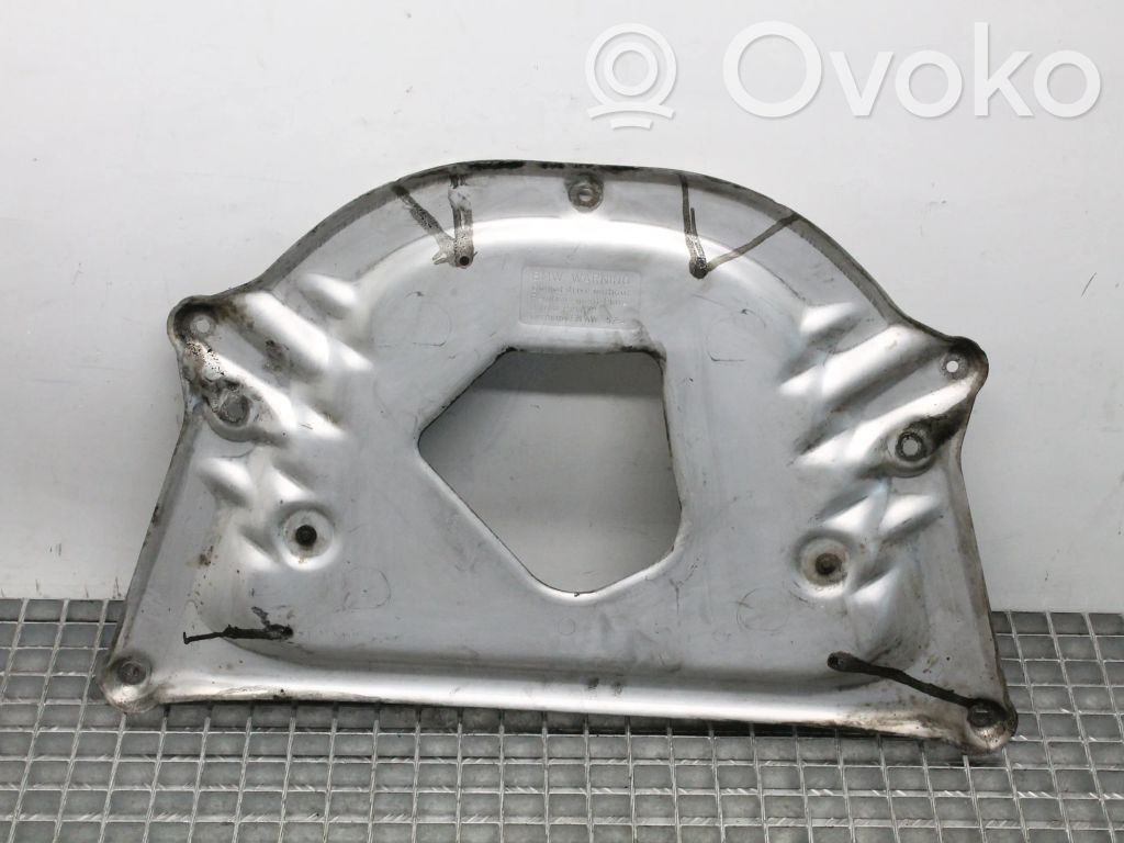 BMW 6 E63 E64 Variklio dugno apsauga 