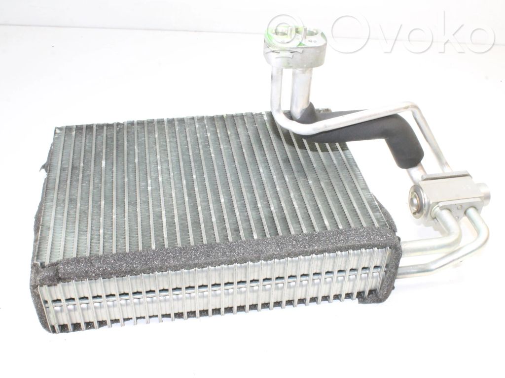 BMW 7 E65 E66 Radiateur soufflant de chauffage 