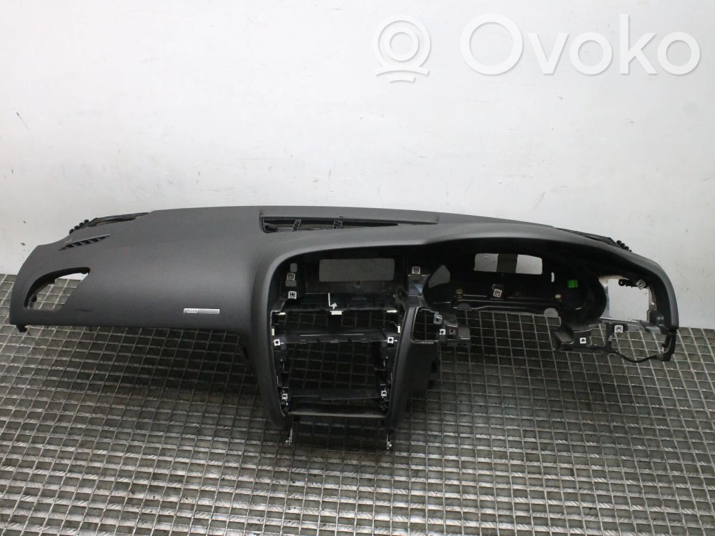 Audi A5 Sportback 8TA Panelis 