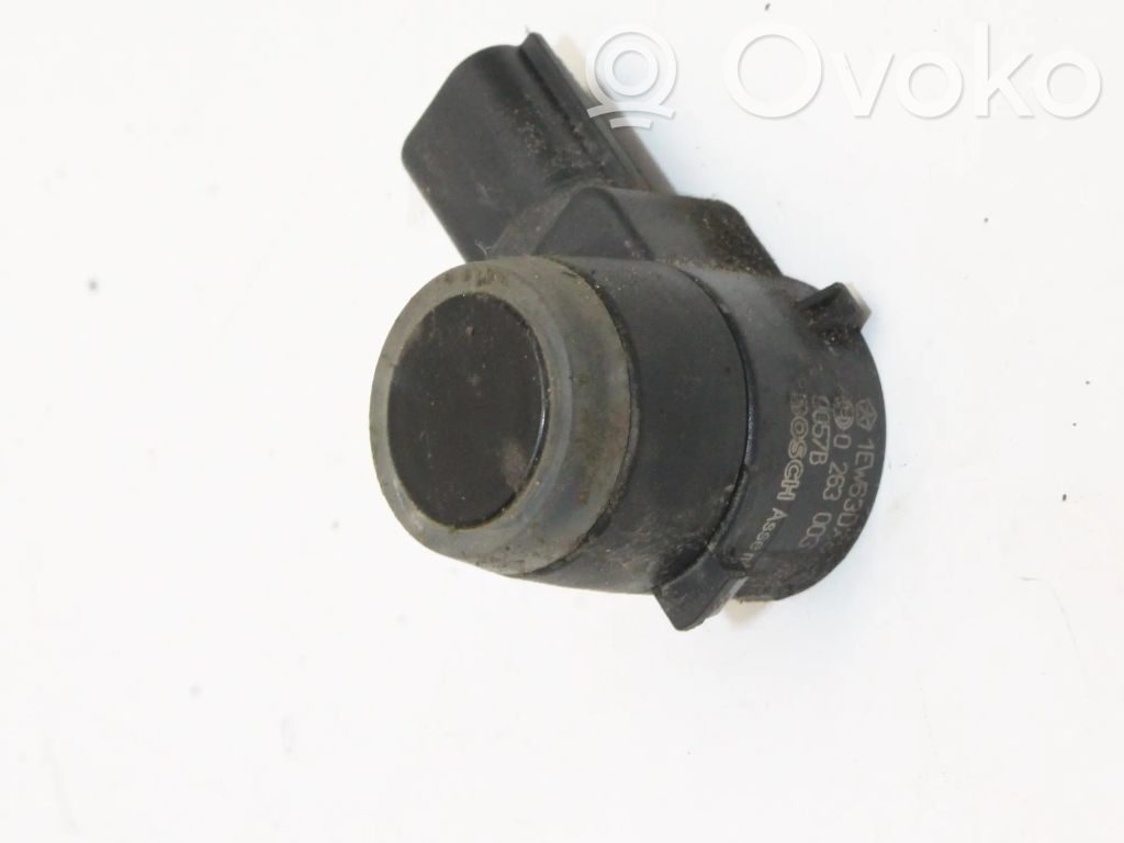 Sensor de aparcamiento PDC   1EW63DX8AA