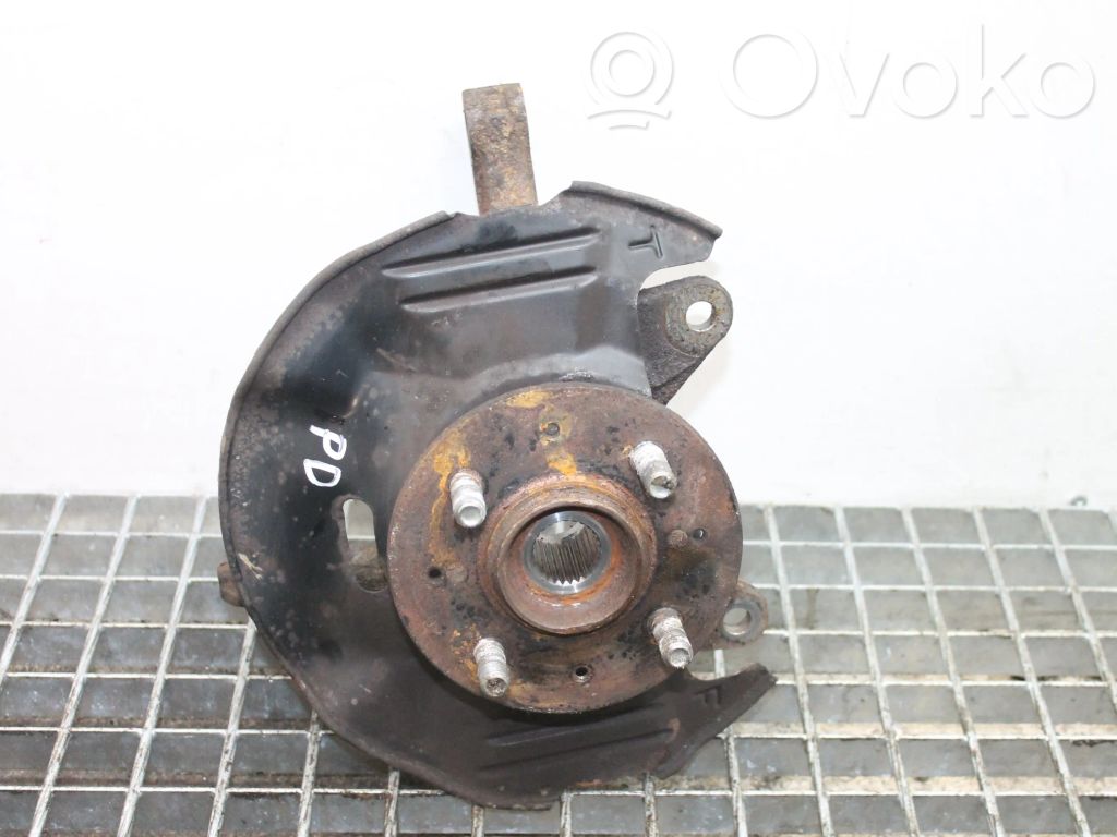 Cubo de rueda delantera
