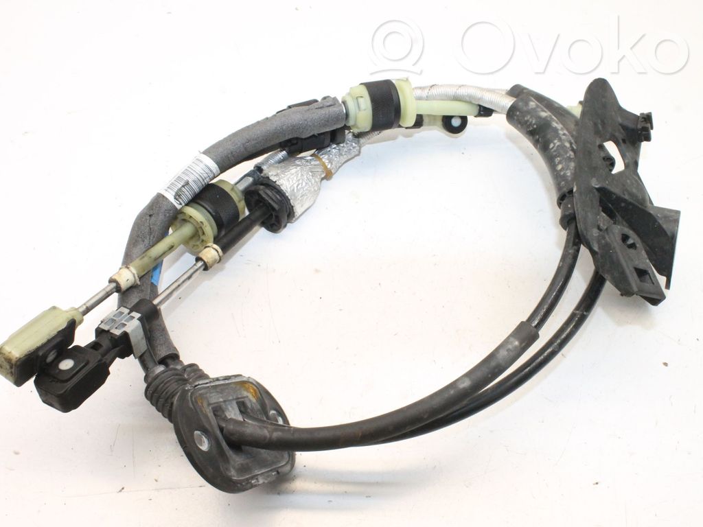 Ford Focus Gear shift cable linkage 
