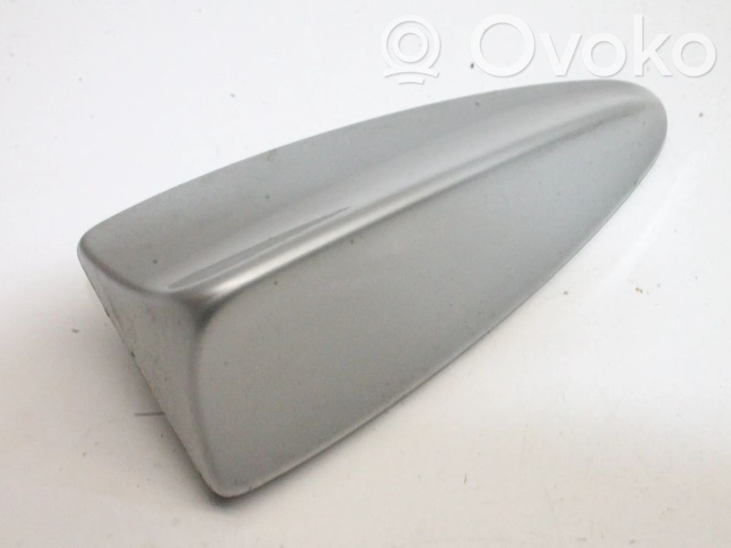BMW X3 E83 GPS Antenne 