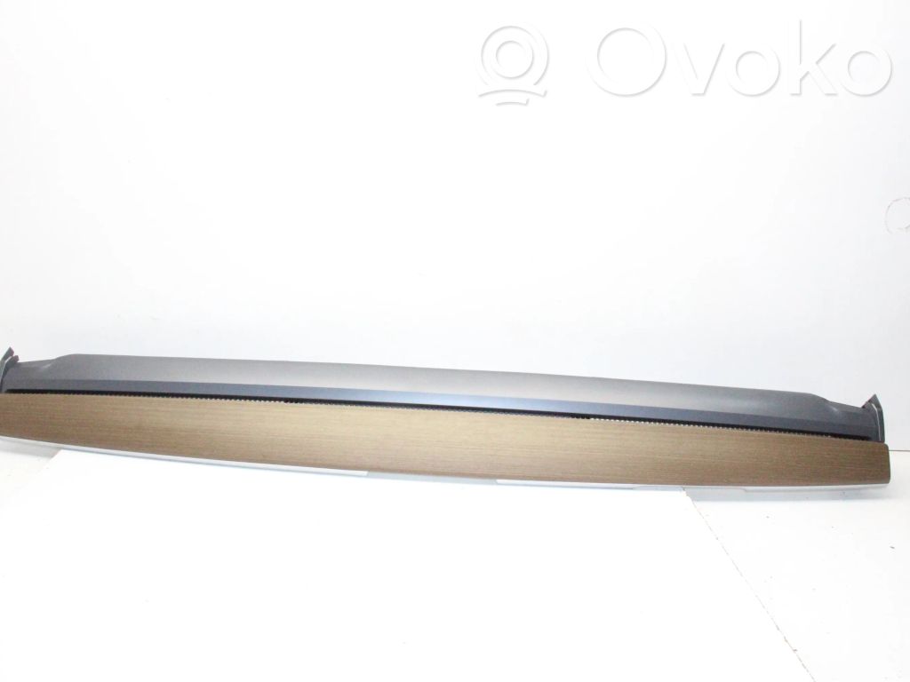 Tesla Model 3 Moldura de la guantera 