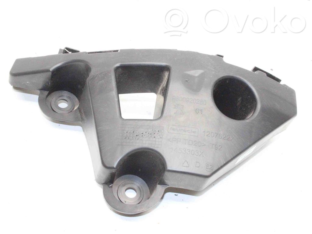 Peugeot 308 Suport montare bară spate 