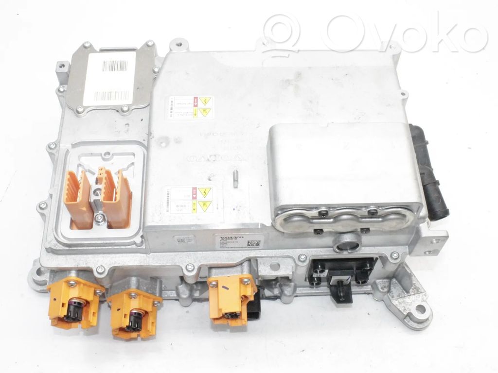 Inversor/convertidor de voltaje   32335618