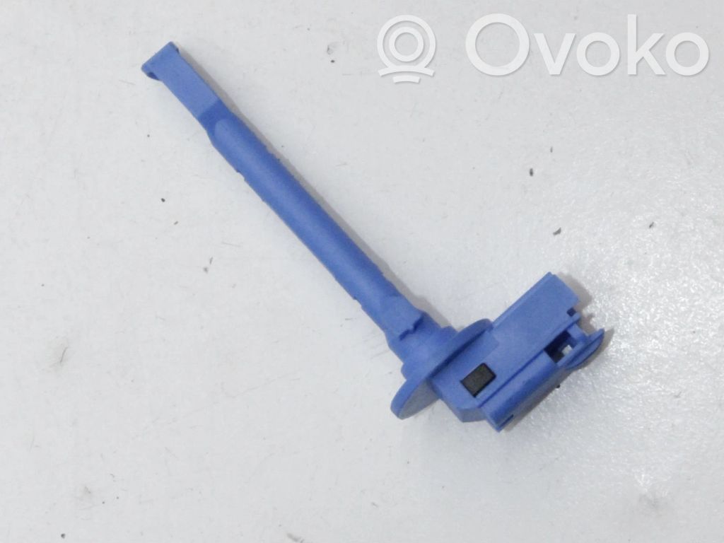 Volvo XC40 Sensor de temperatura del aceite 