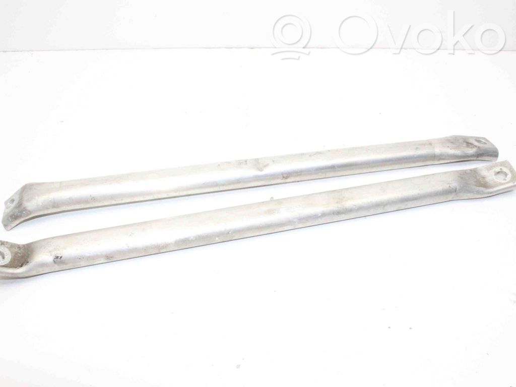 Muu moottoritilan osa   7184940,7184939