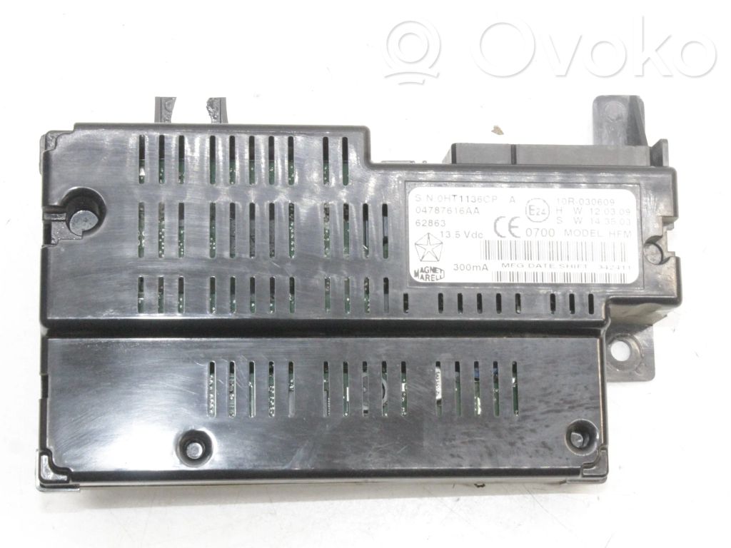 Steuergerät   04787616AA