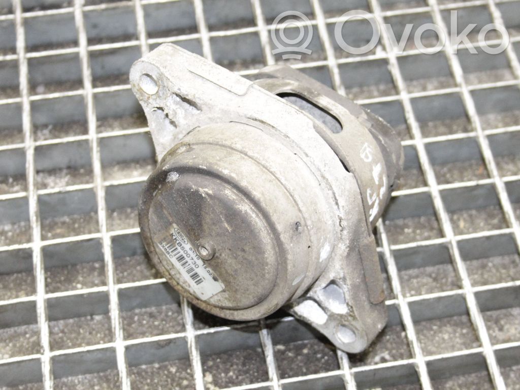 Land Rover Range Rover L322 Engine mount bracket 