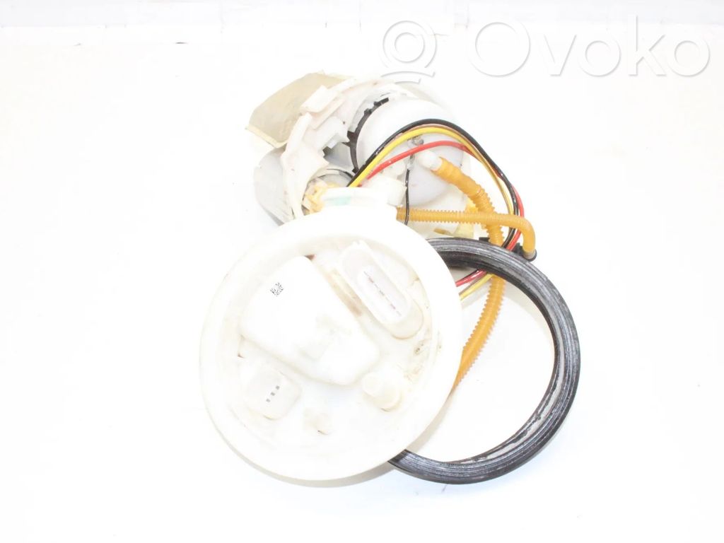 Audi A4 S4 B9 8W Pompa carburante immersa 