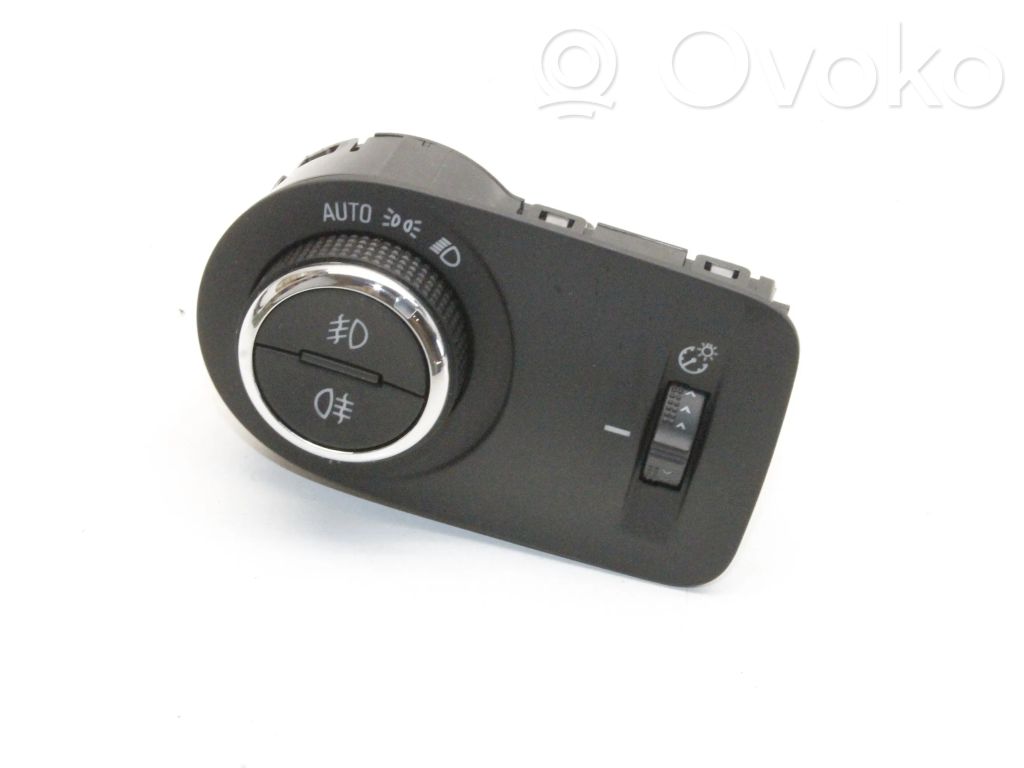 Interruptor de luz   39050760,YQ00016080