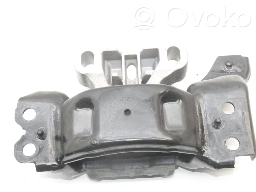 Audi A1 Engine mount bracket 