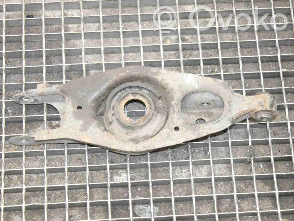 Basculă superioară spate   670036580