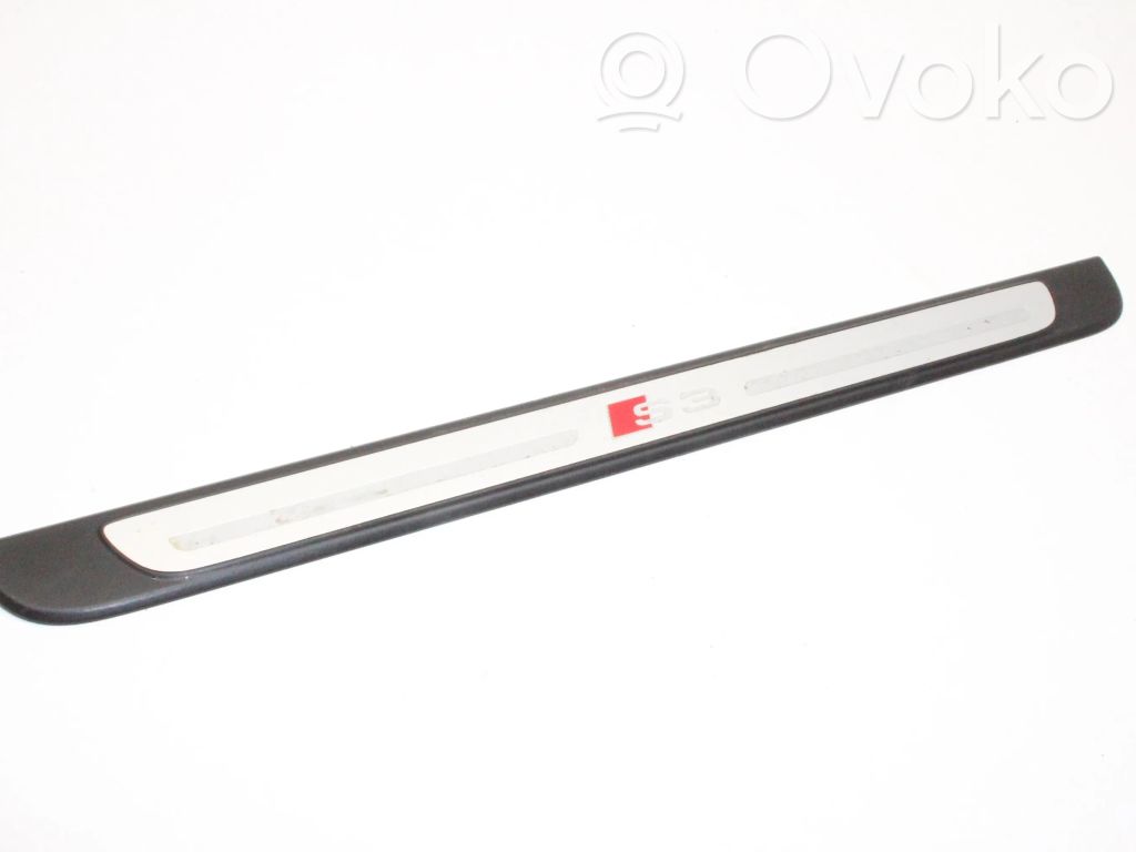 Audi A3 S3 8V Copertura del rivestimento del sottoporta anteriore