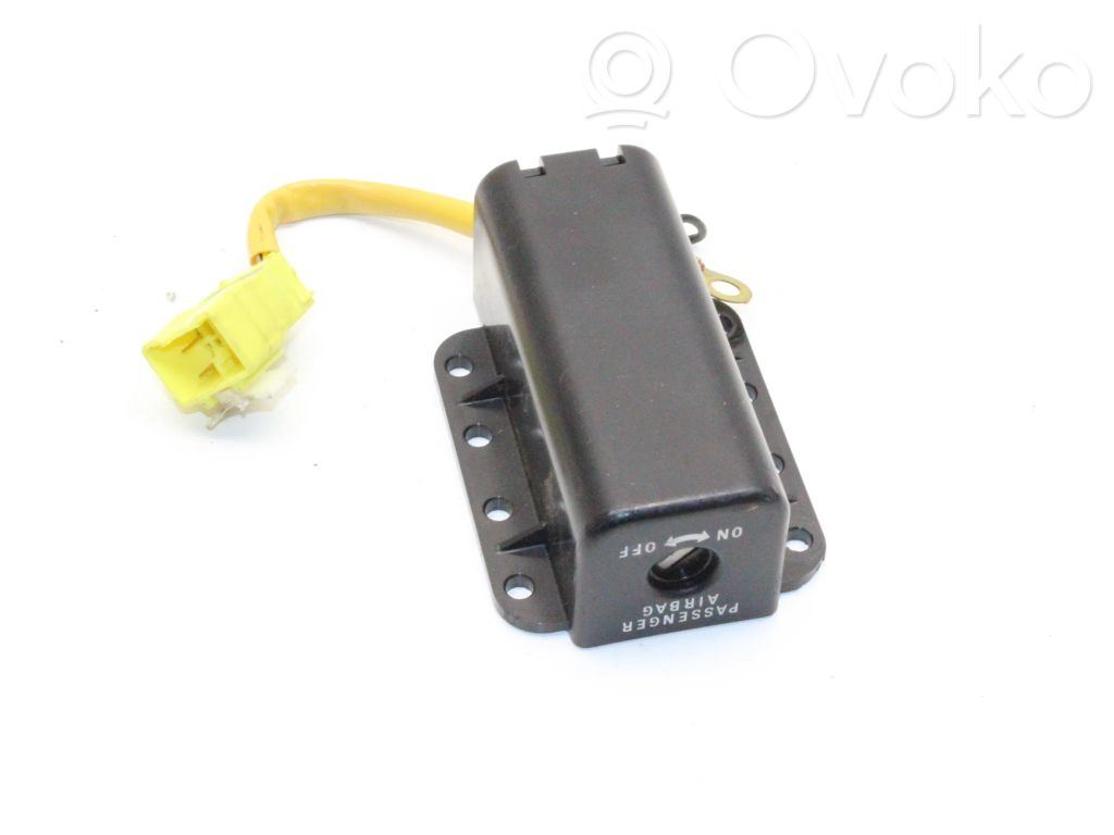 Mitsubishi L200 Interrupteur commutateur airbag passager