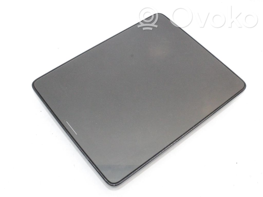 Polestar 2 Screen/display/small screen 