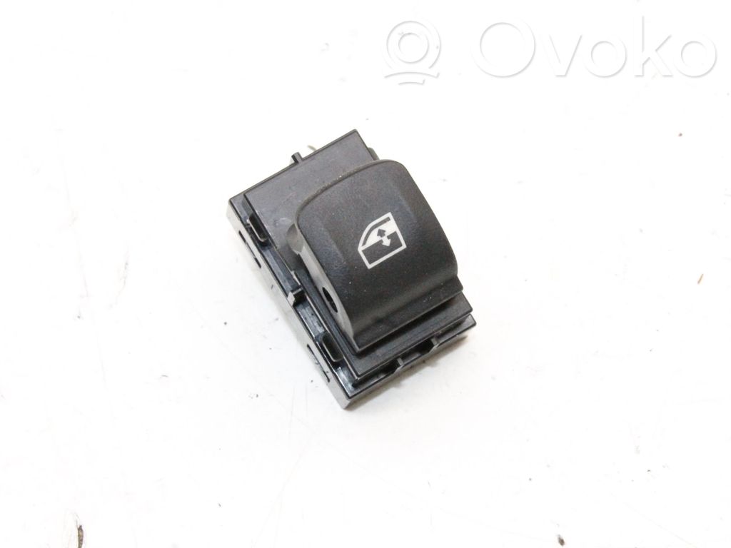 BMW 5 G30 G31 G38 Interruttore di controllo dell’alzacristalli elettrico 