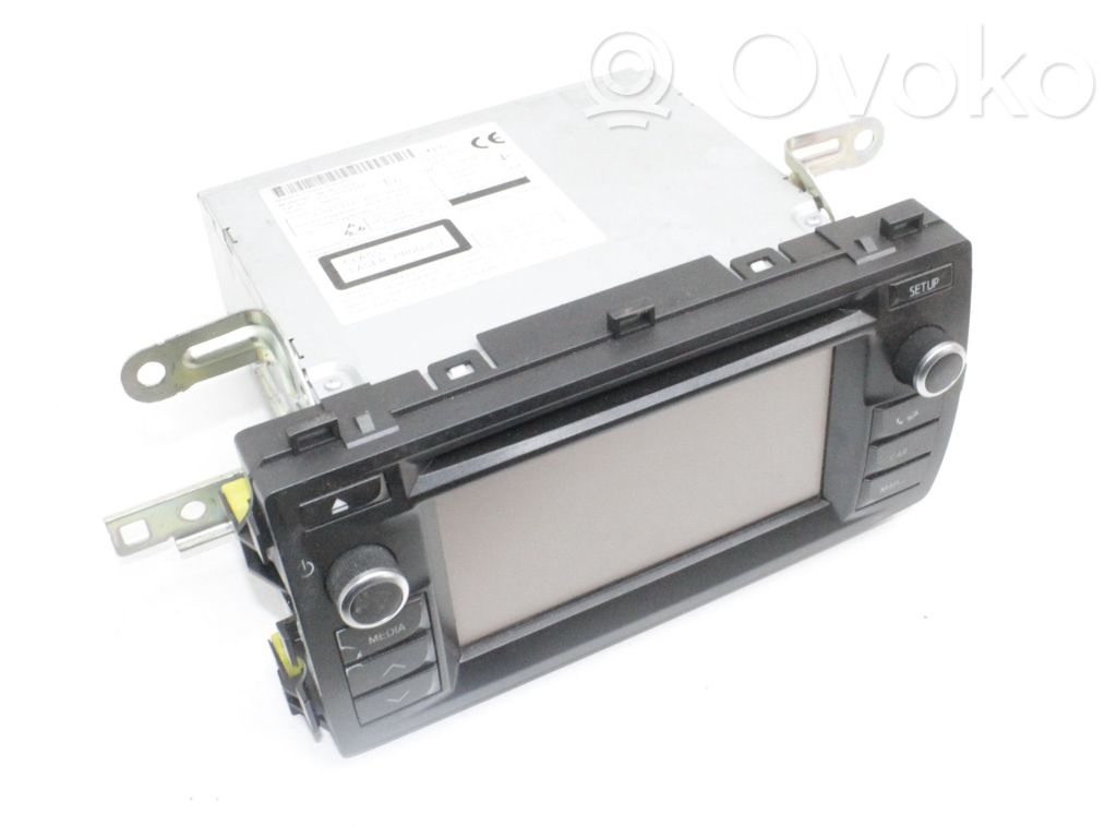 Toyota Auris E180 Unità principale autoradio/CD/DVD/GPS