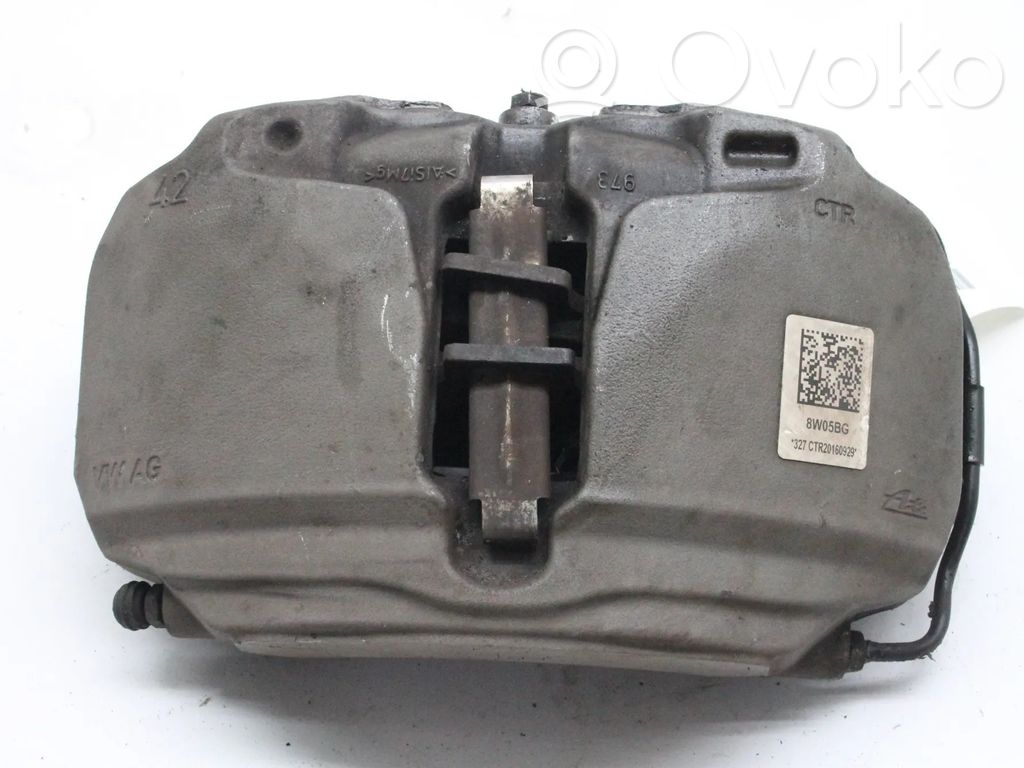 Audi A4 S4 B9 8W Zacisk hamulcowy przedni