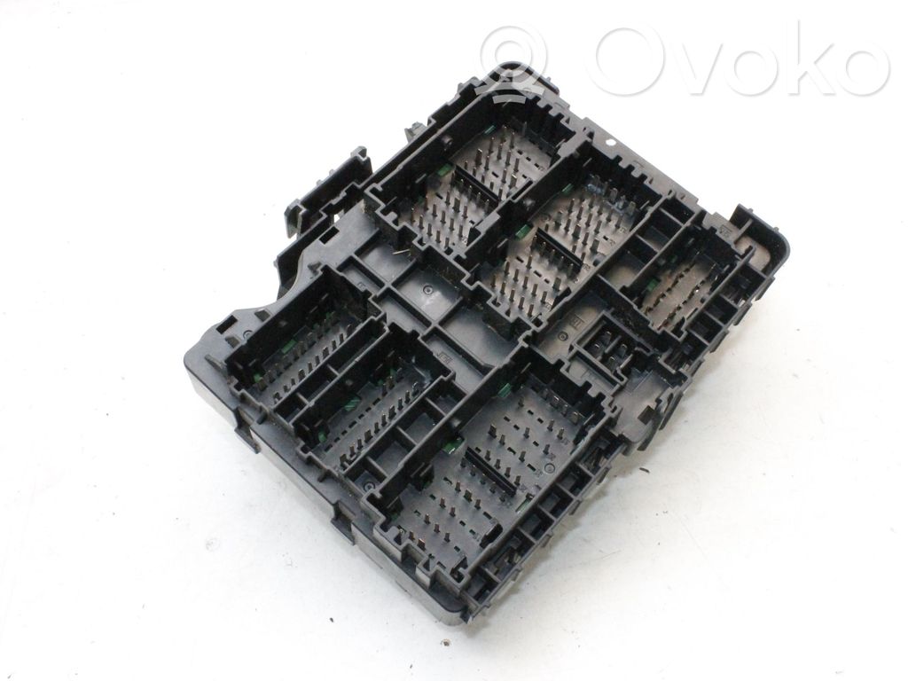 Cadillac Escalade Fuse box set 