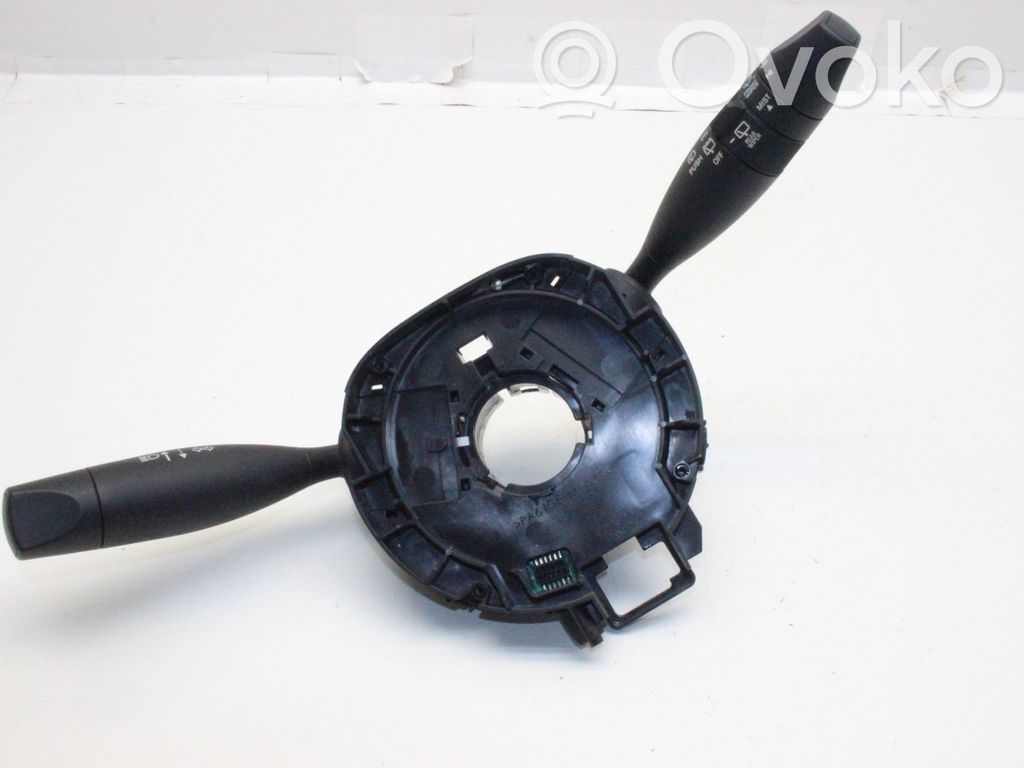 Jeep Cherokee KL Palanca de intermitentes 