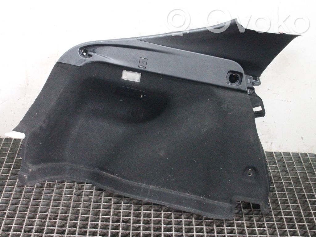 Toyota Prius (XW50) Panou lateral portbagaj