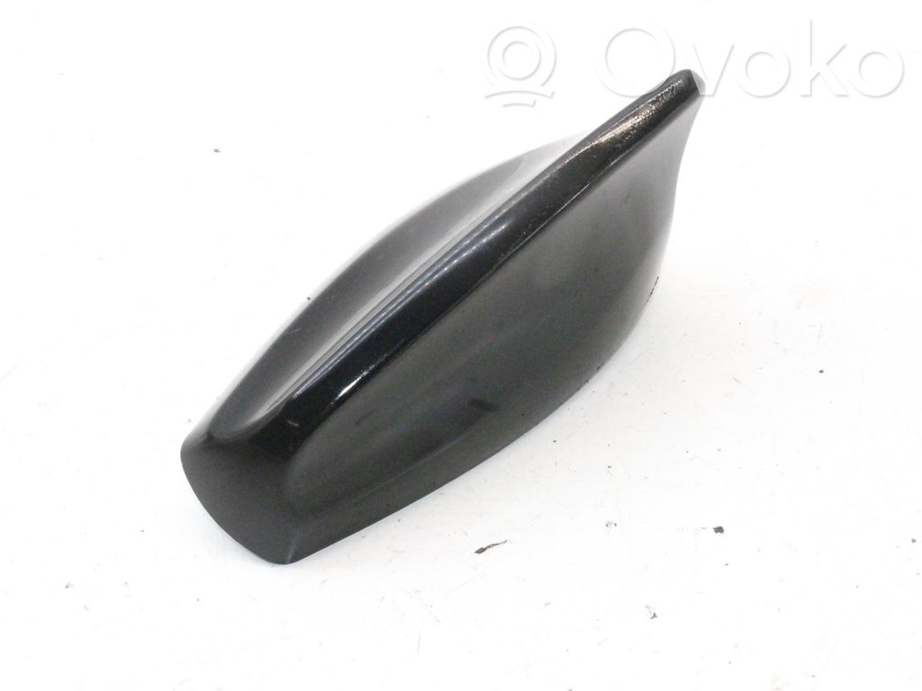 GPS-pystyantenni   GJ3219C089DA