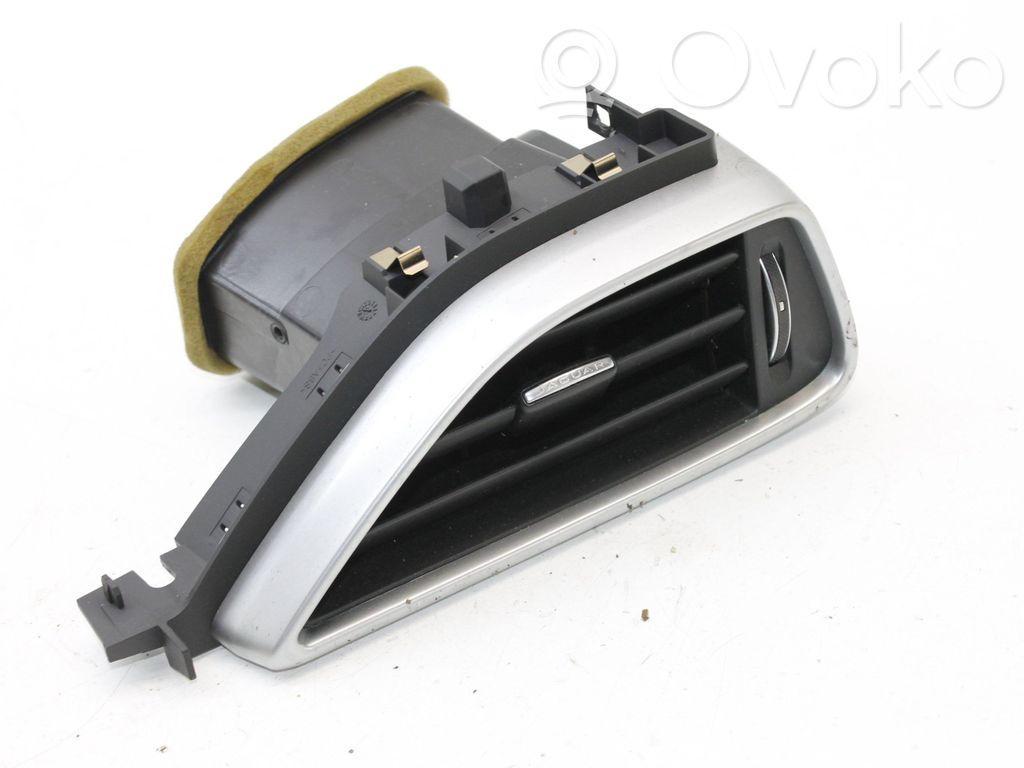 Ramă grilă ventilație bord   GX73018B08A